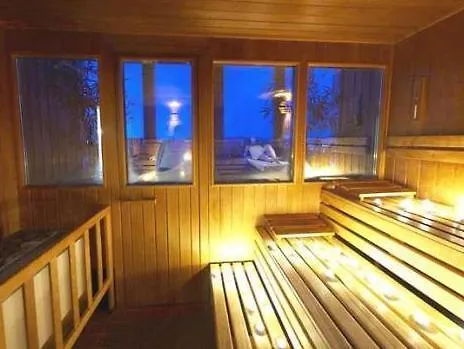 Relexa 4* Frankfurt nad Mohanem