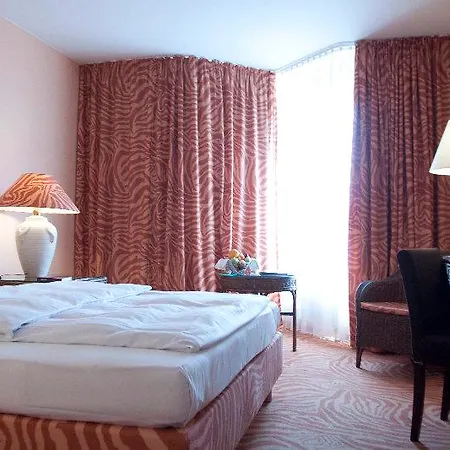 Relexa 4* Frankfurt am Main